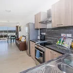 Apartment Summer Breeze Penthouse With Private Hot Tub & Terrace With Panoramic Views, By Getawaysmalta *
